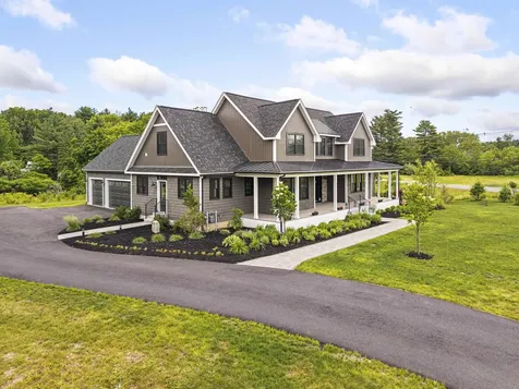 6 Shipwright Way Newington NH 03801