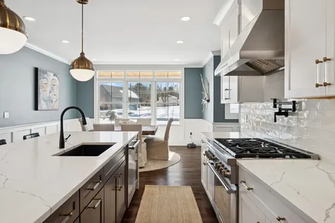 6 Shipwright Way Newington NH 03801