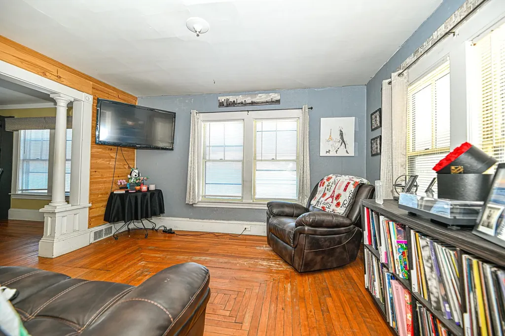 49 Washington Street Rochester NH 03867