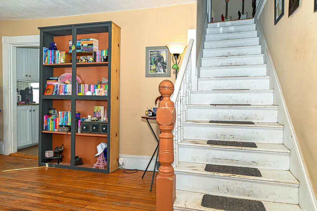 49 Washington Street Rochester NH 03867