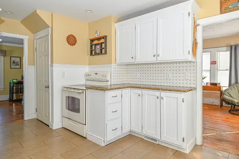 49 Washington Street Rochester NH 03867