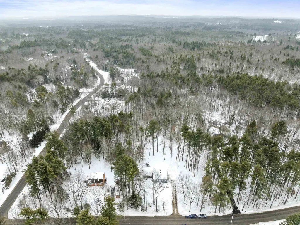 16 Dogtown Road Exeter NH 03833