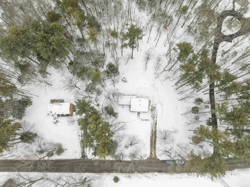 16 Dogtown Road Exeter NH 03833