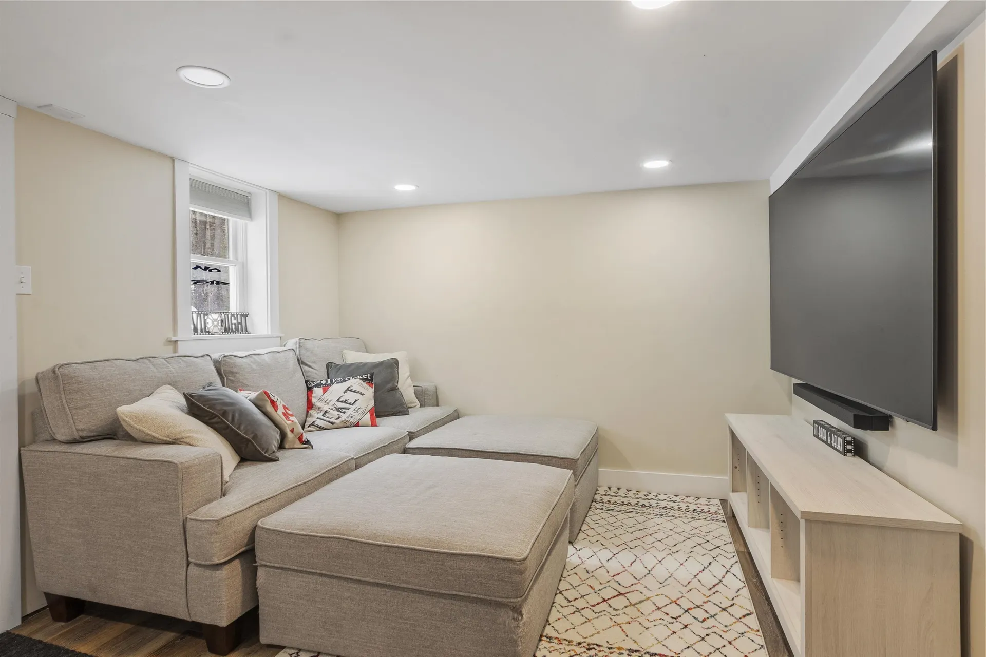 16 Dogtown Road Exeter NH 03833