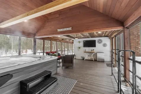 16 Dogtown Road Exeter NH 03833