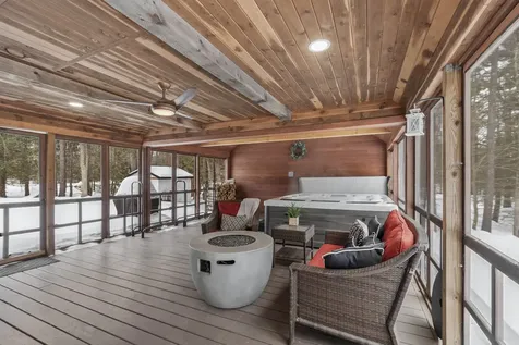 16 Dogtown Road Exeter NH 03833