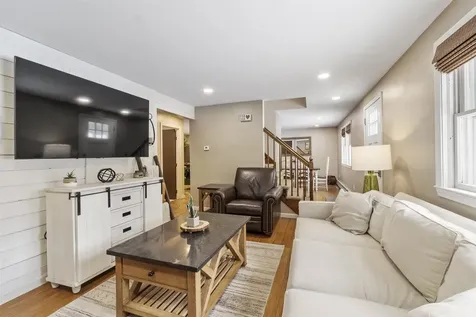 16 Dogtown Road Exeter NH 03833