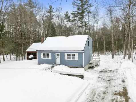 16 Dogtown Road Exeter NH 03833
