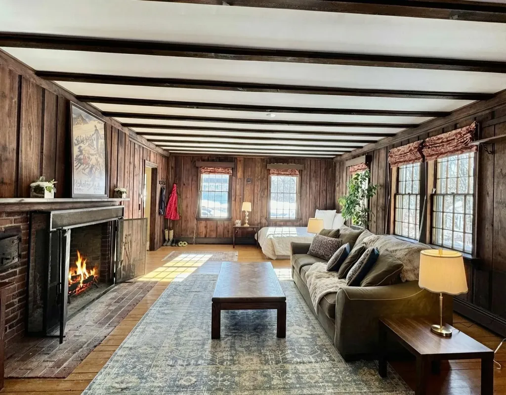 1196 Route 117 Sugar Hill NH 03586