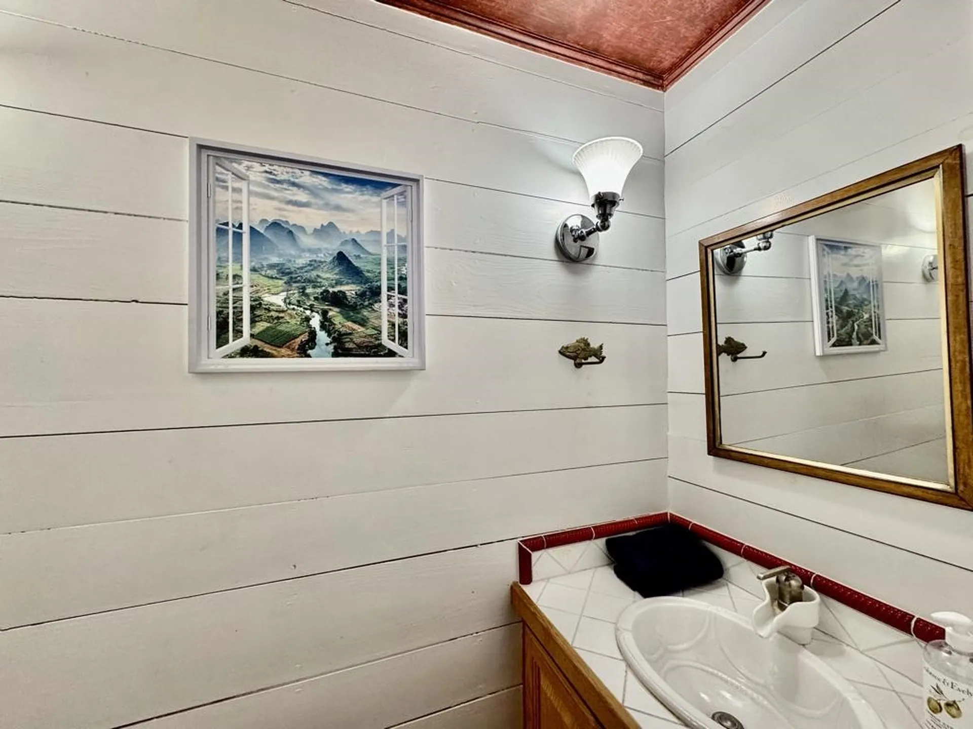 1196 Route 117 Sugar Hill NH 03586