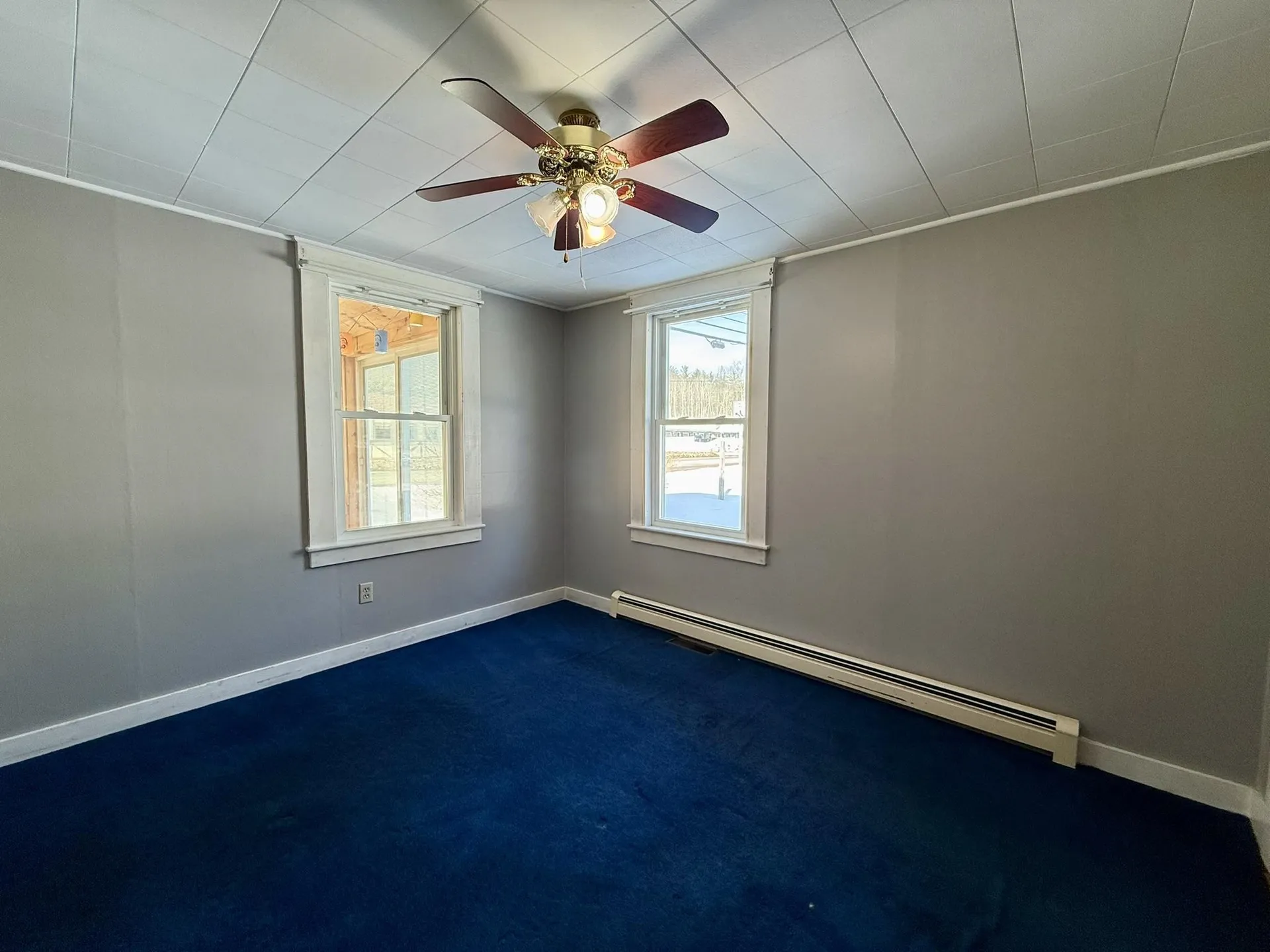 2 Hutchinson Street Franklin NH 03235