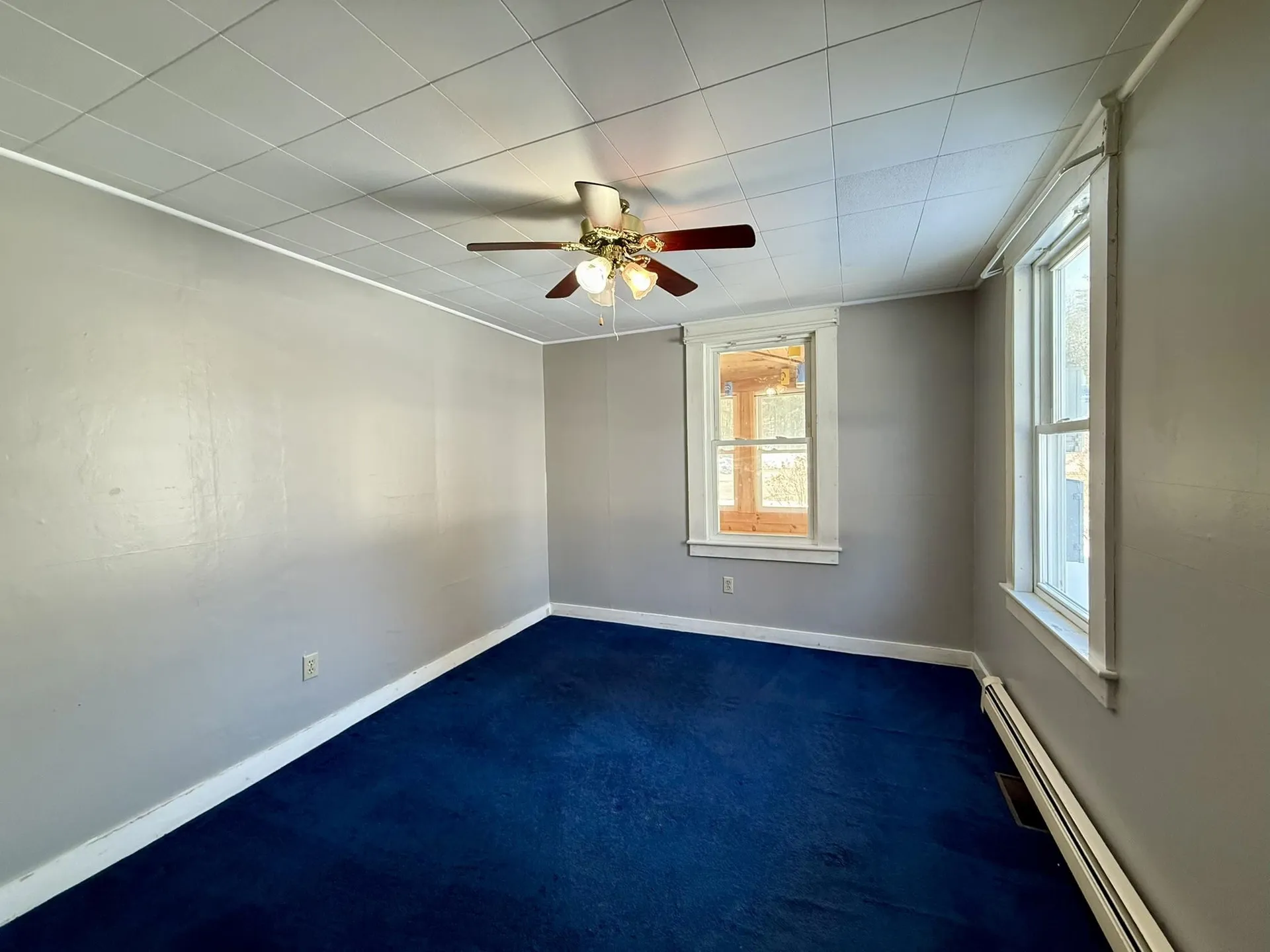 2 Hutchinson Street Franklin NH 03235