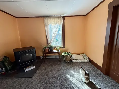 2 Hutchinson Street Franklin NH 03235