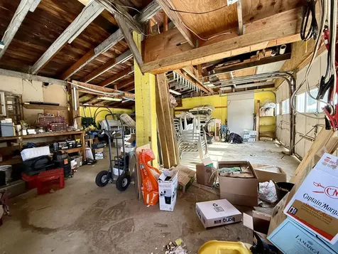 2 Hutchinson Street Franklin NH 03235