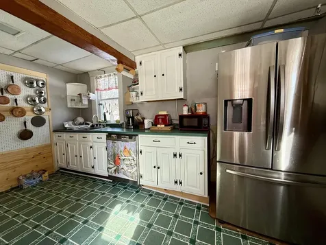 2 Hutchinson Street Franklin NH 03235