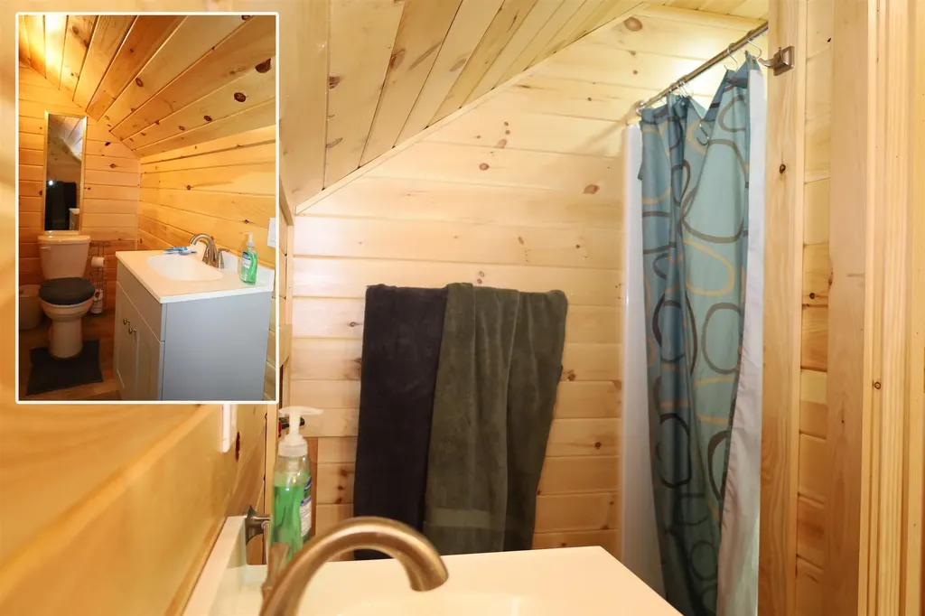 131 Buchler Road Lyndon VT 05851