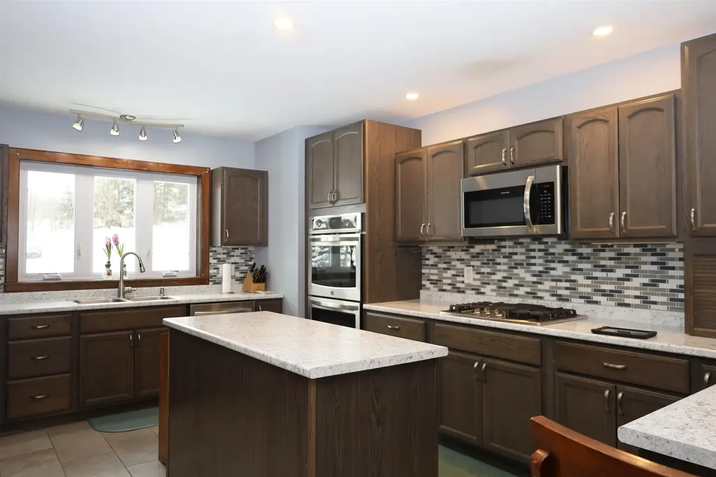 131 Buchler Road Lyndon VT 05851