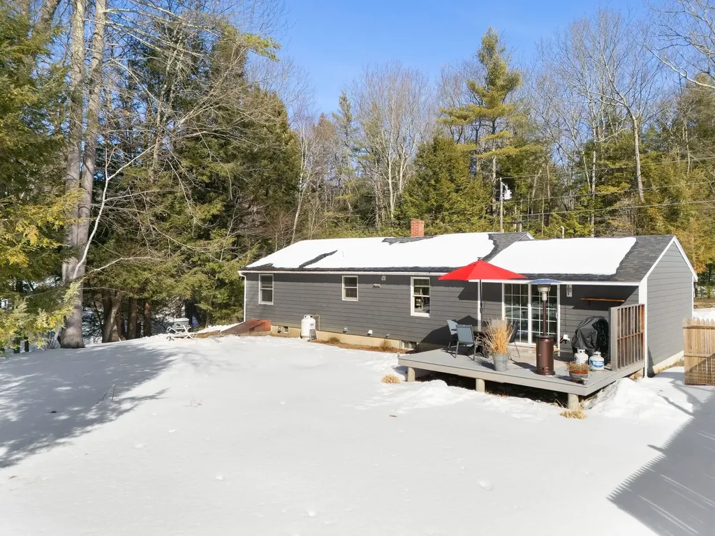 175 Sak Road Vernon VT 05354