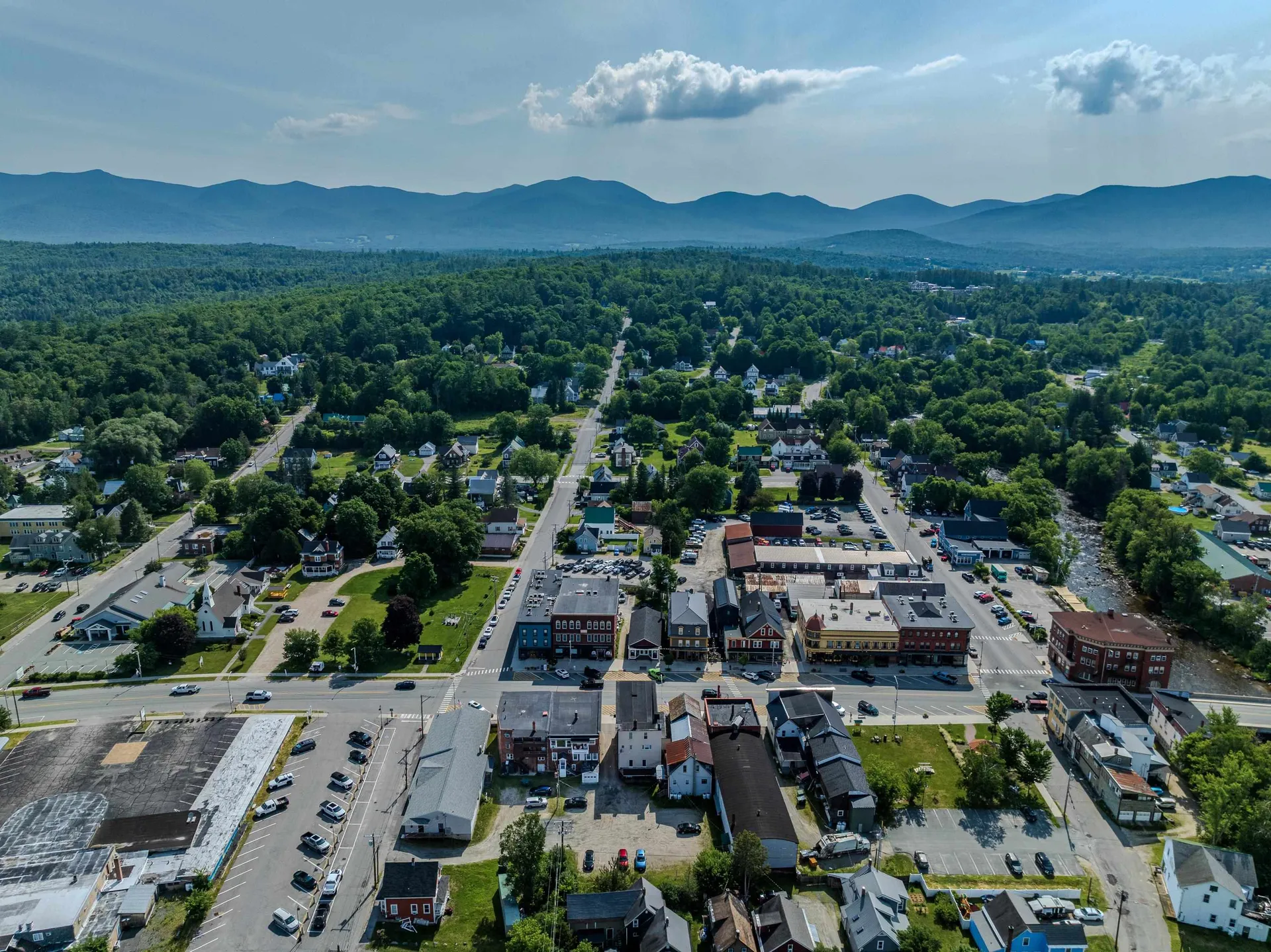 98 Main Street Lancaster NH 03584