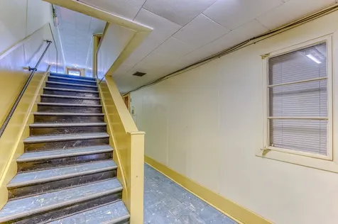 98 Main Street Lancaster NH 03584