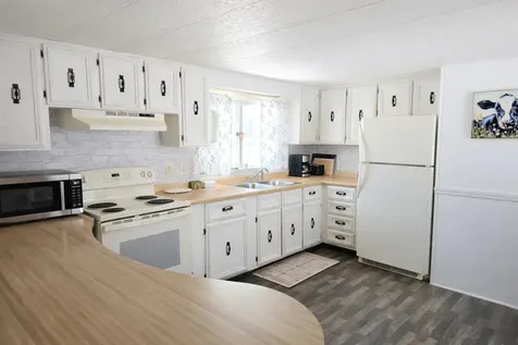 9 Sargent Place Gilford NH 03249