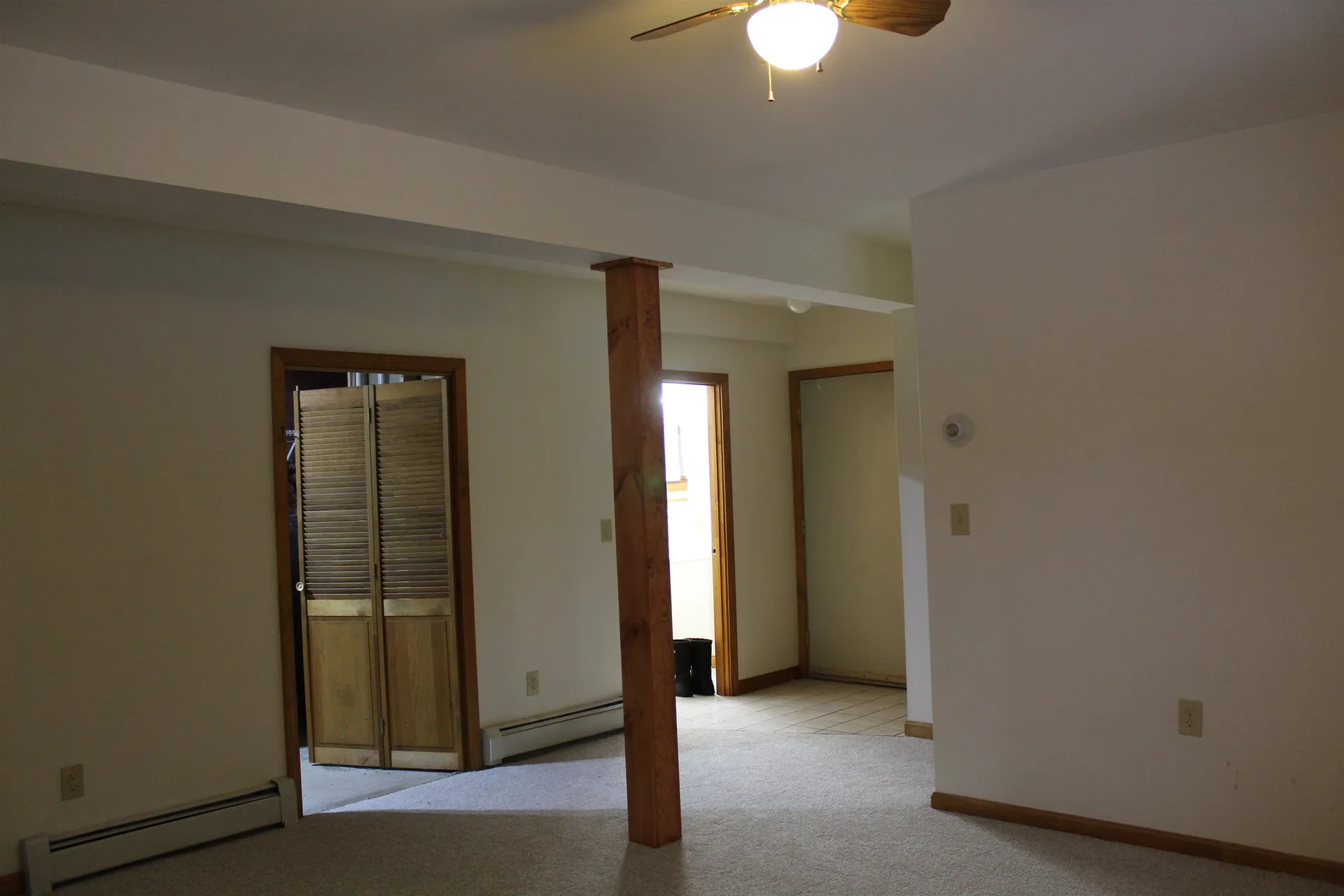 16 Towne Drive Derry NH 03038