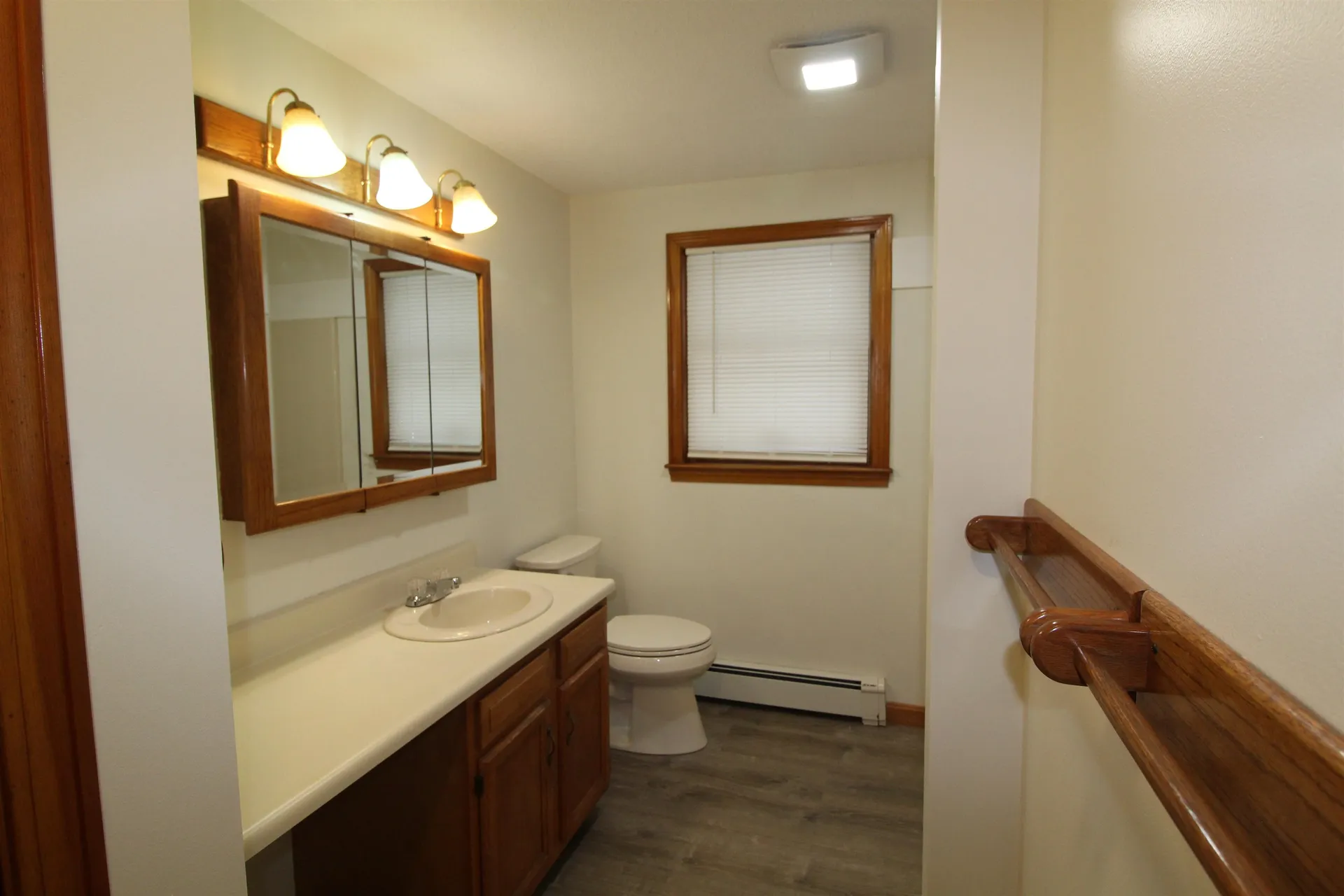 16 Towne Drive Derry NH 03038