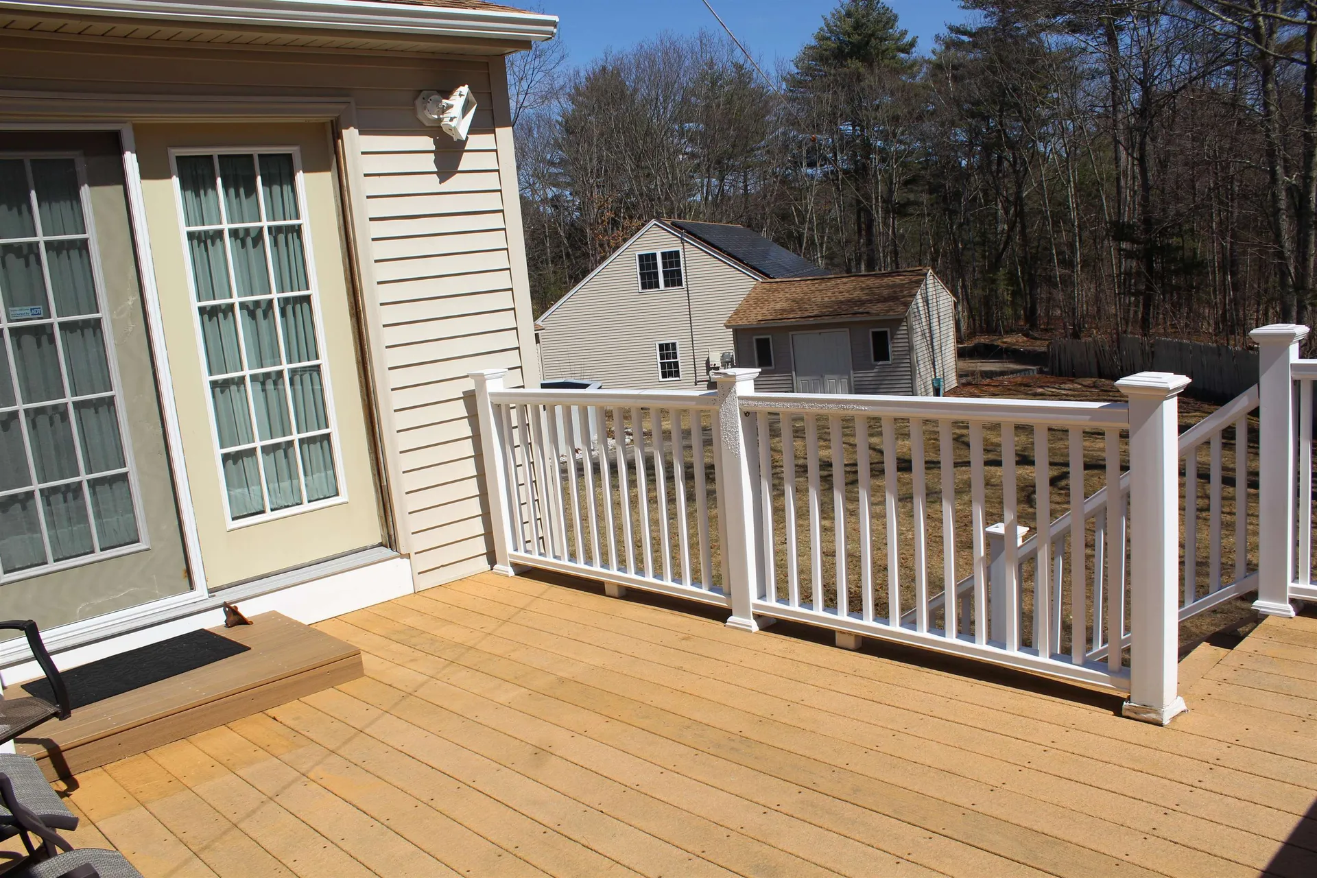 16 Towne Drive Derry NH 03038