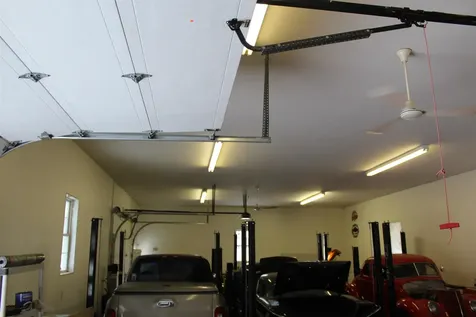 16 Towne Drive Derry NH 03038