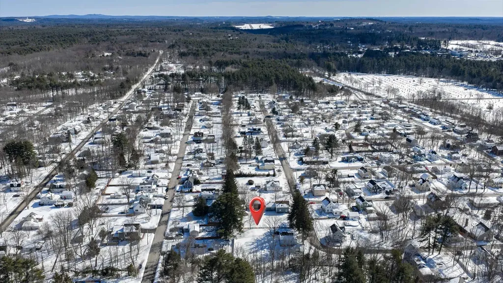 8 Adams Avenue Rochester NH 03867