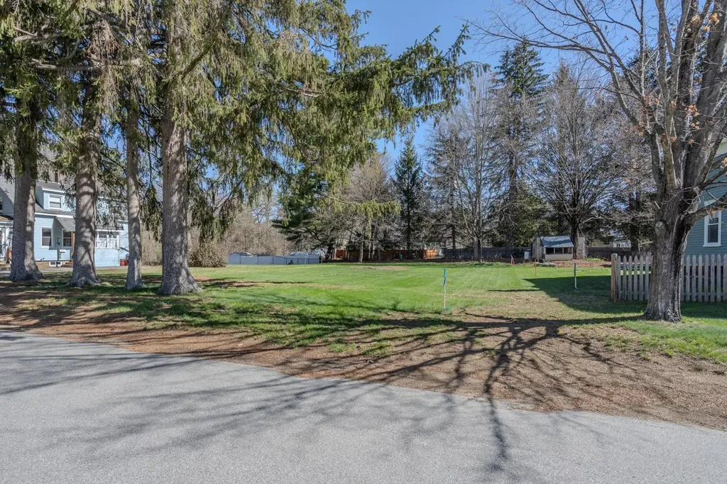 6 Adams Avenue Rochester NH 03867