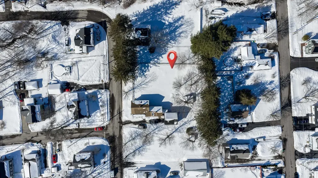 8 Adams Avenue Rochester NH 03867