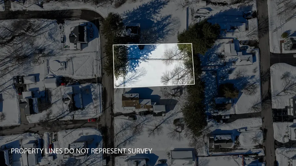 8 Adams Avenue Rochester NH 03867