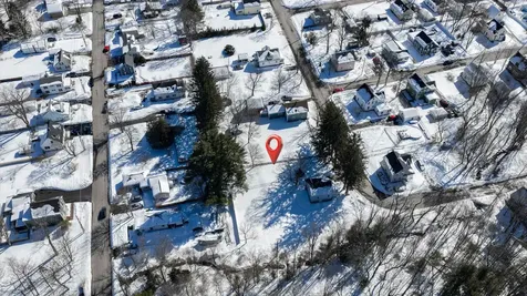 8 Adams Avenue Rochester NH 03867