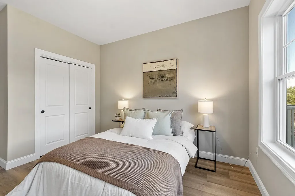 10100 S Willow Street Manchester NH 03103