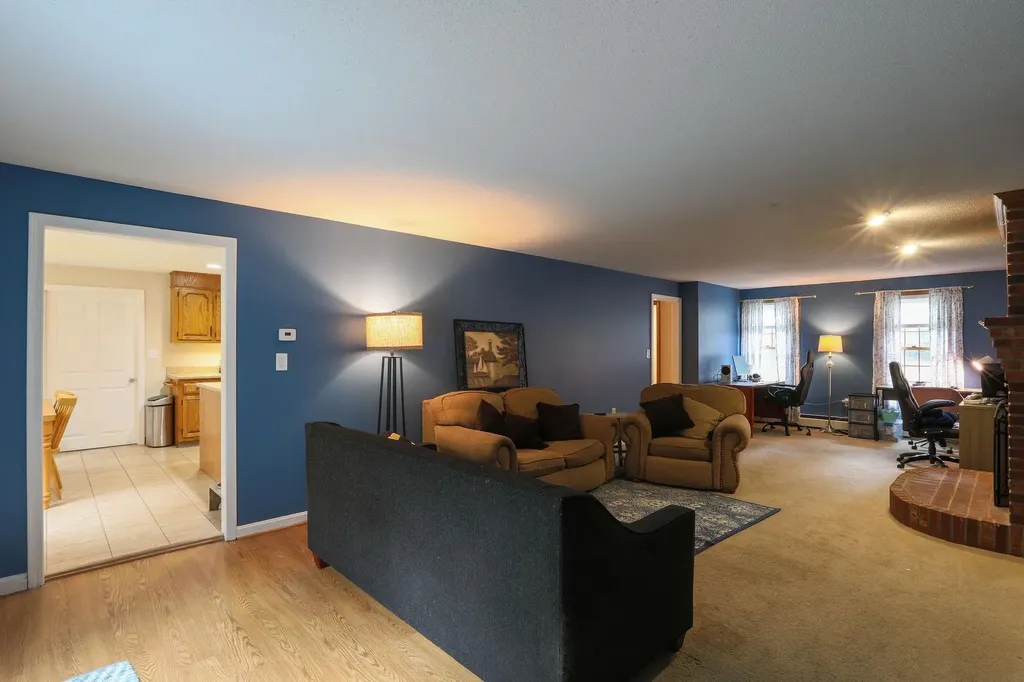 6 David Drive Pelham NH 03076