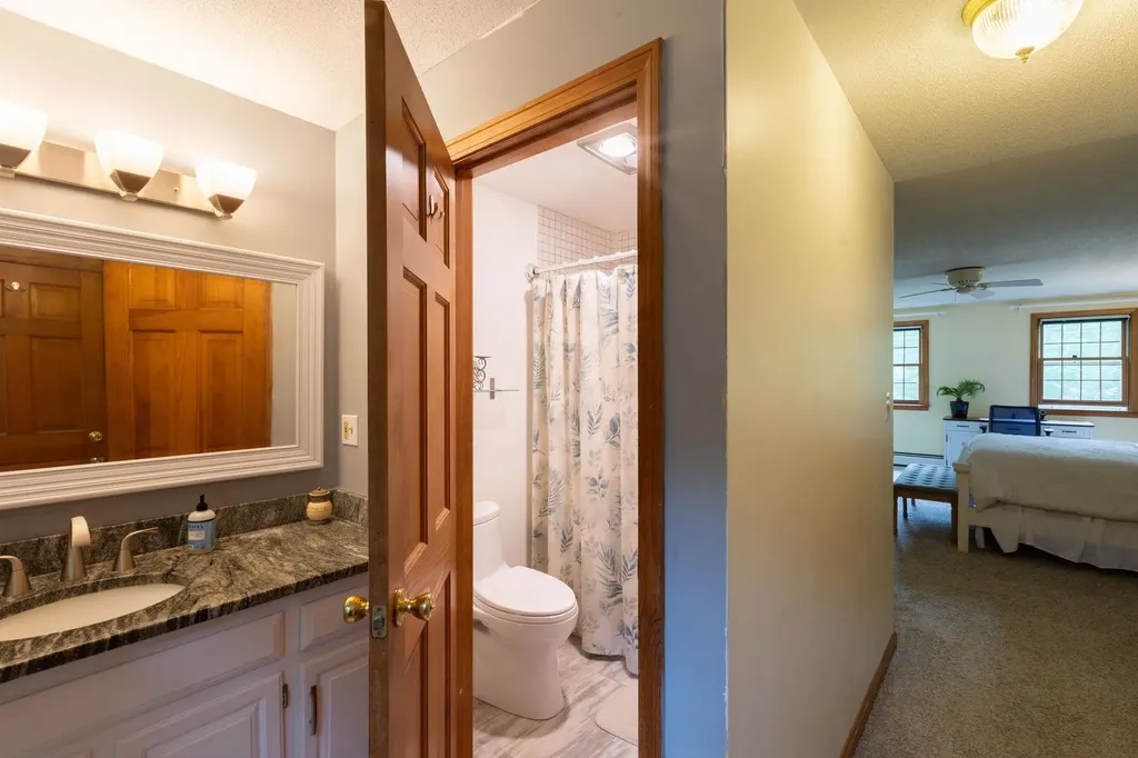 6 David Drive Pelham NH 03076