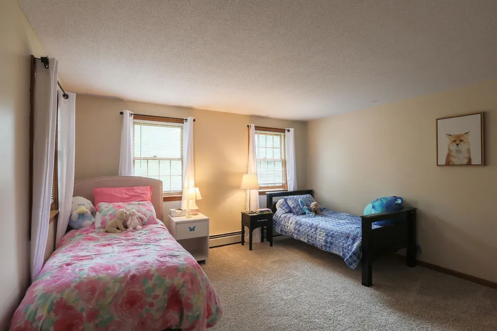 6 David Drive Pelham NH 03076