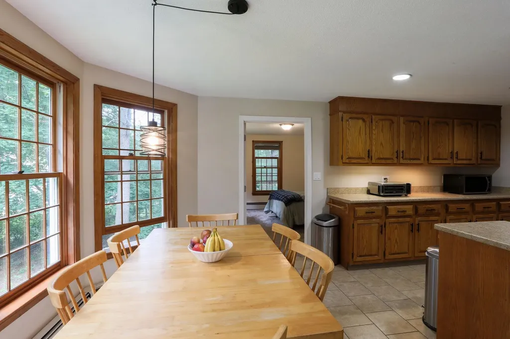 6 David Drive Pelham NH 03076