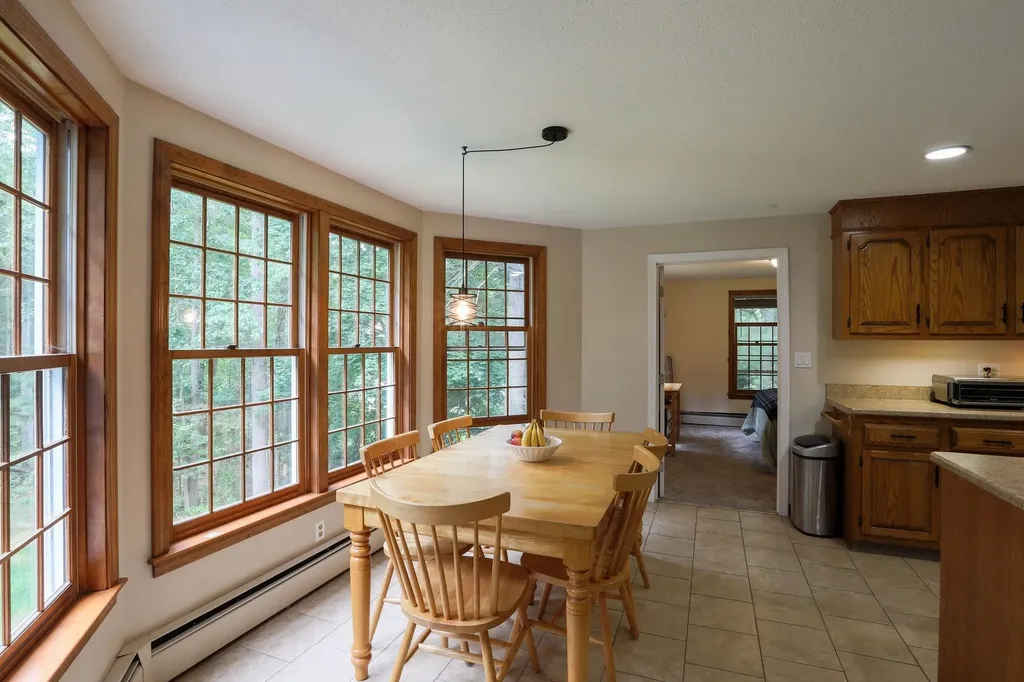 6 David Drive Pelham NH 03076