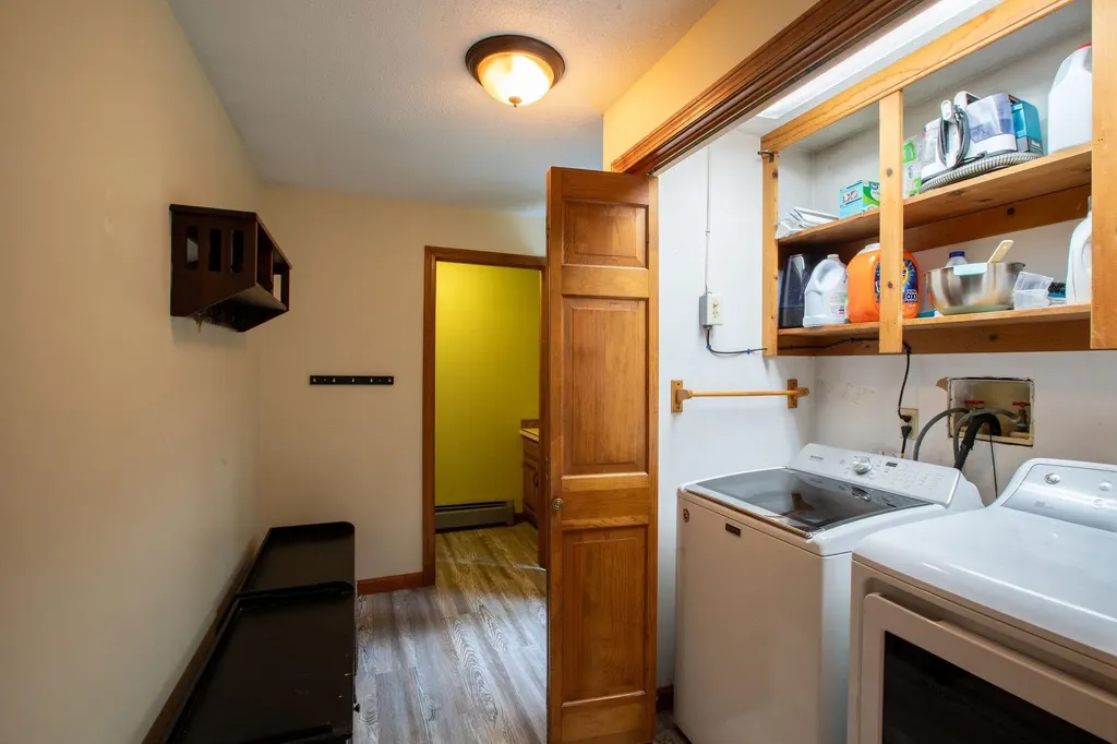 6 David Drive Pelham NH 03076