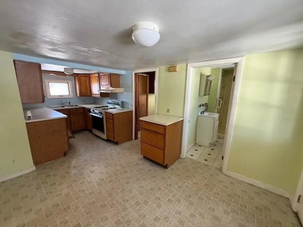 21 Academy Street Boscawen NH 03303