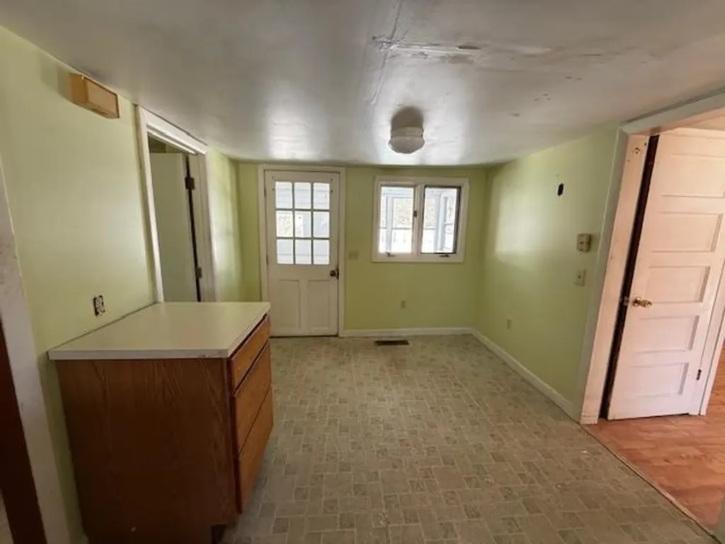 21 Academy Street Boscawen NH 03303