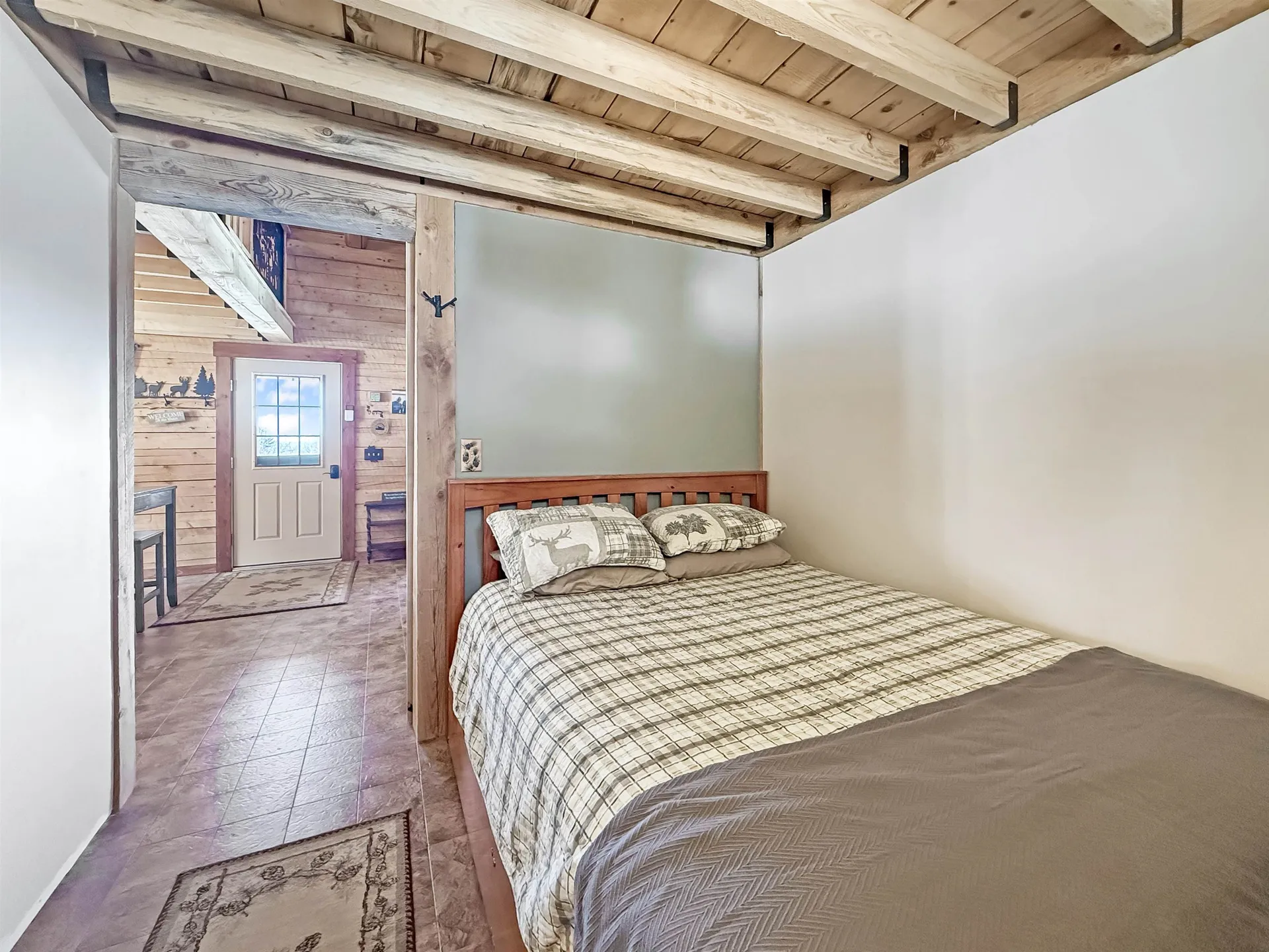 706 Diamond Pond Road Colebrook NH 03576