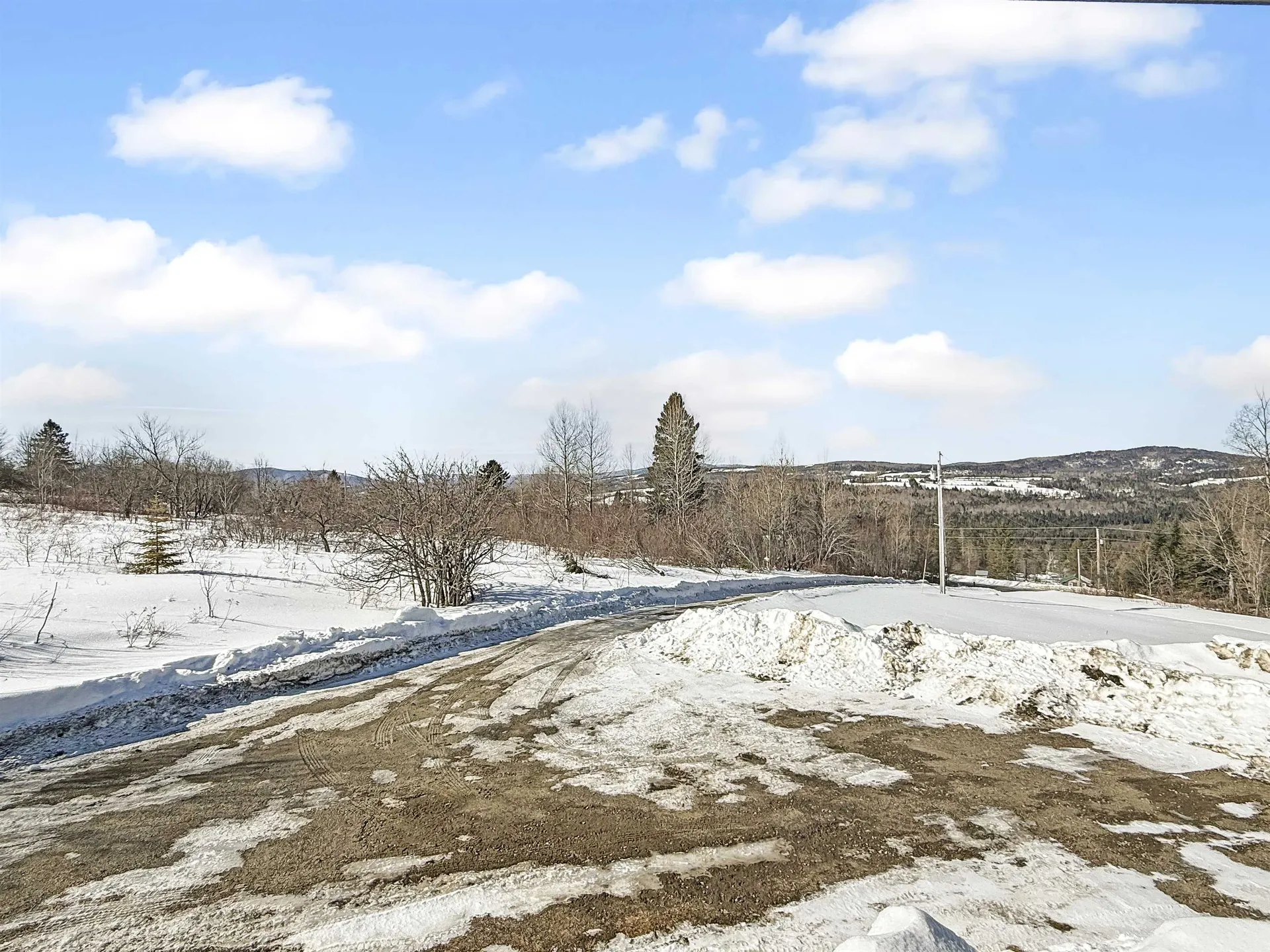 706 Diamond Pond Road Colebrook NH 03576