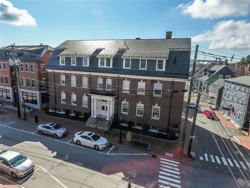 135 Daniel Street Portsmouth NH 03801