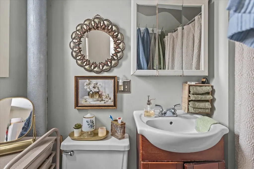 41-47 West Center Street Winooski VT 05404