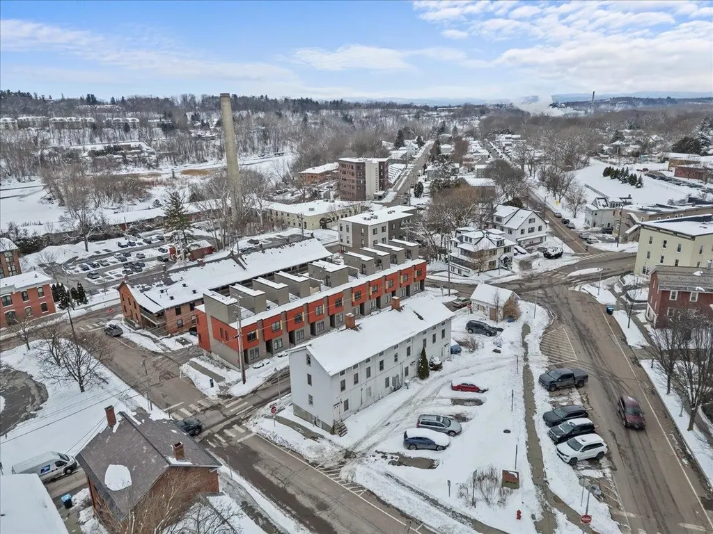 41-47 West Center Street Winooski VT 05404