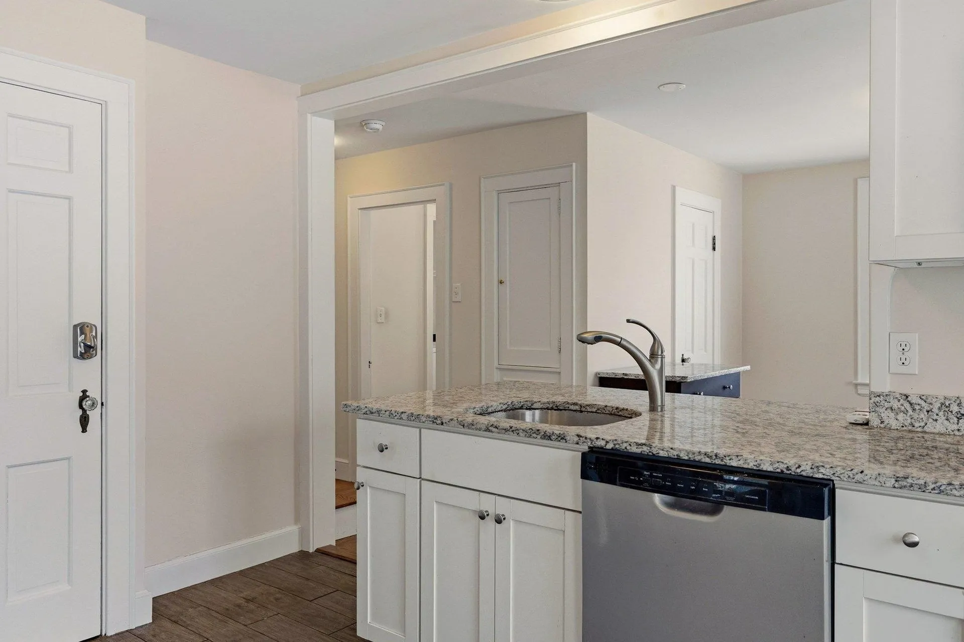 417 Lafayette Road Portsmouth NH 03801