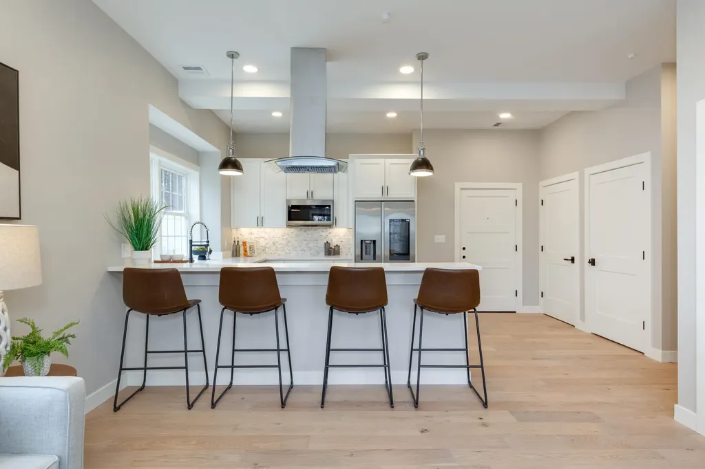 384 Main Street Salem NH 03079